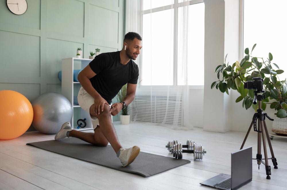 Lunge to Power – Strengthen Glutes & Quads with Every Stride!