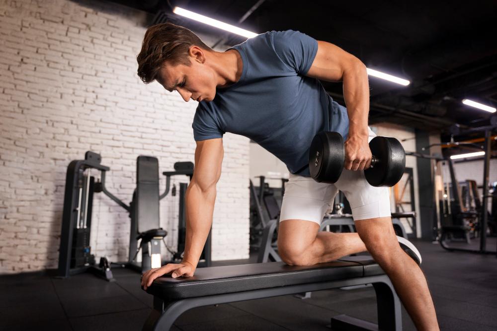 Dumbbell Row – Build a Strong, Defined Back