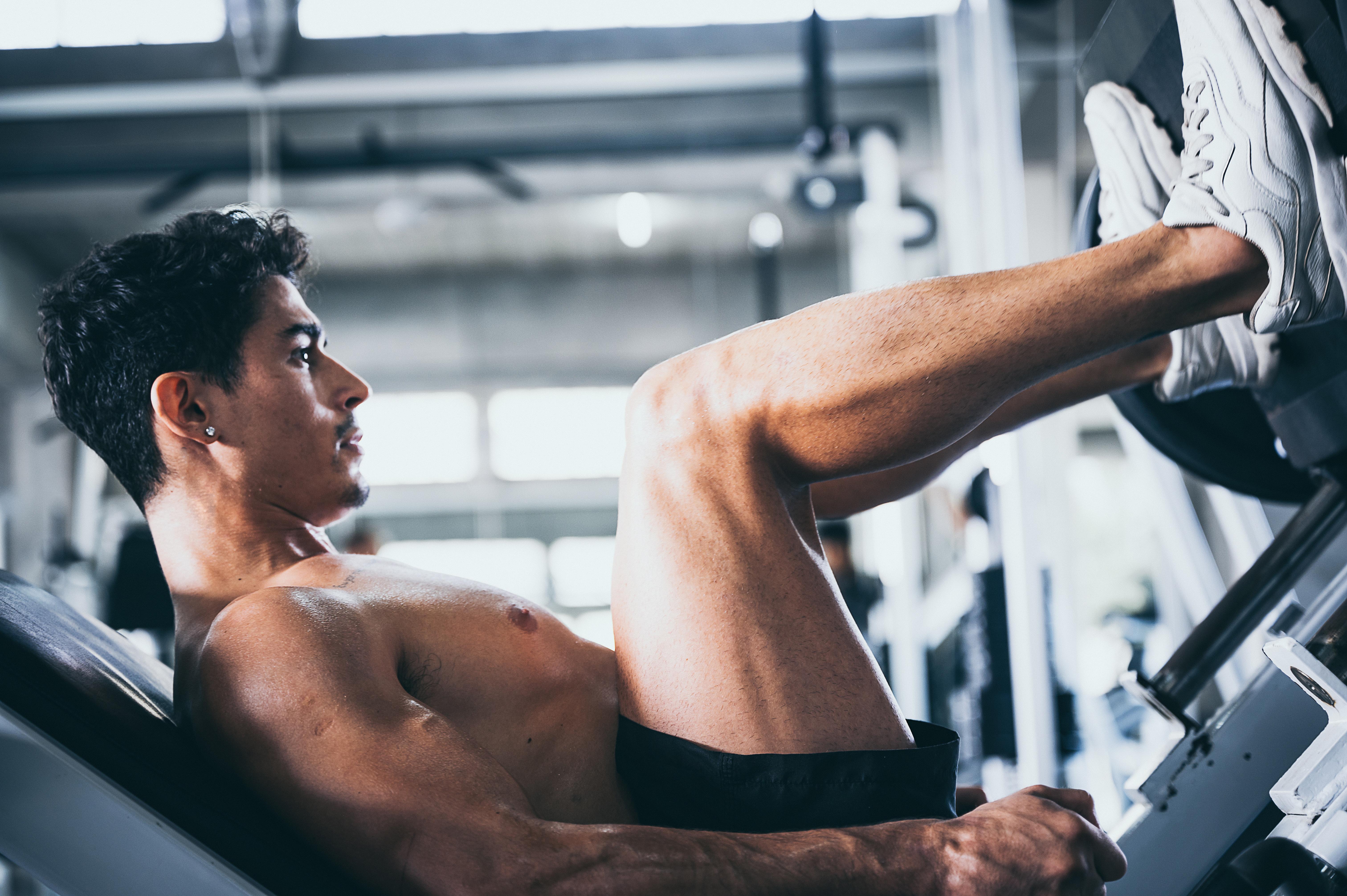 Quad Crusher: Hack Squat Power Burn